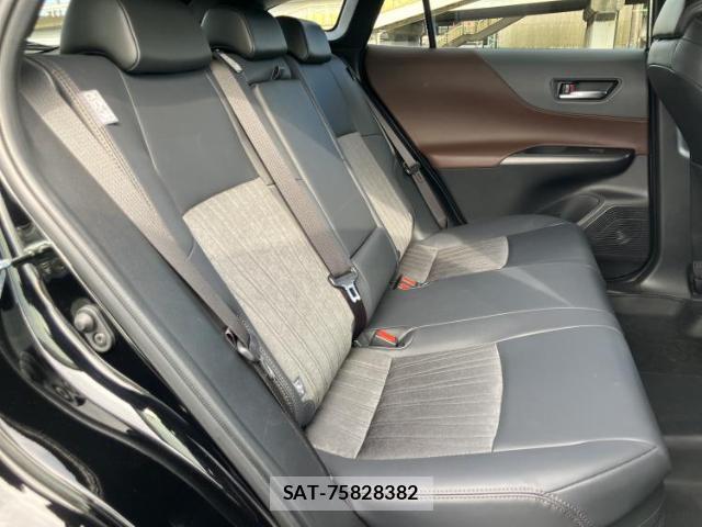Toyota HARRIER HYBRID 2023-11 8878196-4