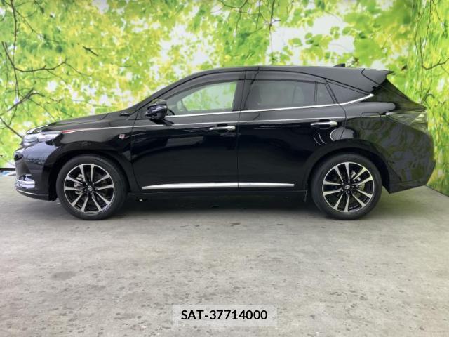 Toyota HARRIER 2020-05 8877336-1