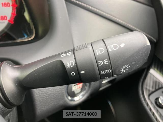 Toyota HARRIER 2020-05 8877336-15