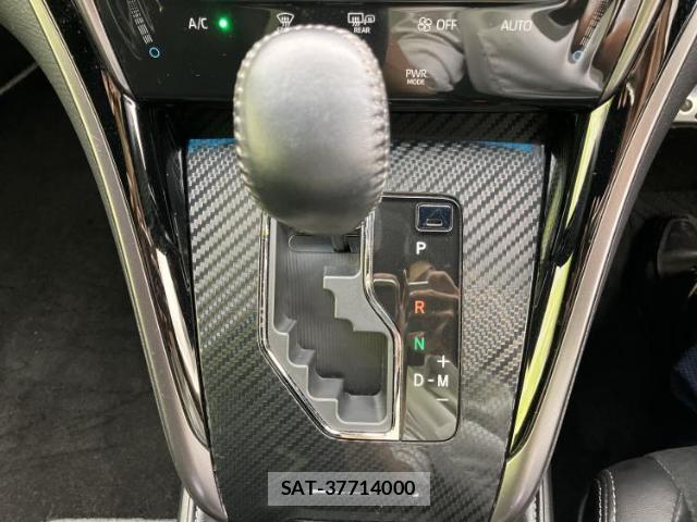 Toyota HARRIER 2020-05 8877336-17