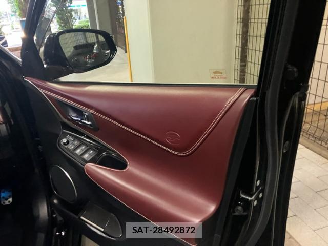 Toyota HARRIER 2018-06 8877452-3