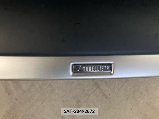 Toyota HARRIER 2018-06 8877452-5