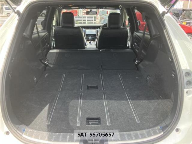 Toyota HARRIER 2016-08 8877505-7