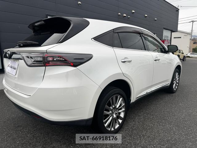 Toyota HARRIER 2015-05 8877647-19