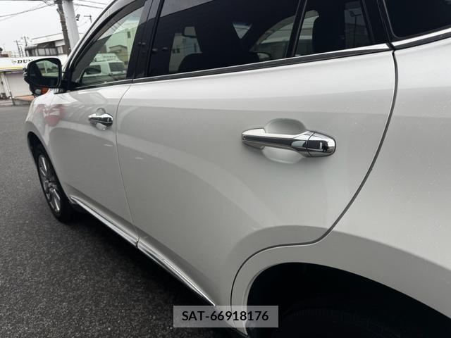 Toyota HARRIER 2015-05 8877647-9