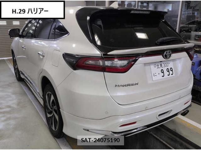 Toyota HARRIER 2017-10 8877765-1