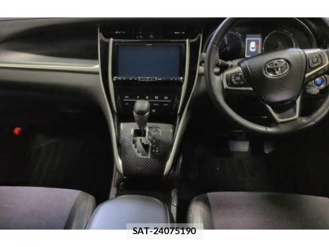 Toyota HARRIER 2017-10 8877765-2
