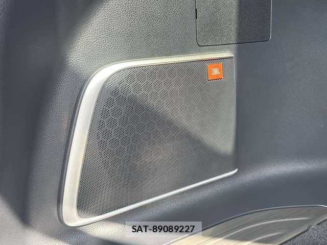 Toyota HARRIER 2023-09 8877868-11