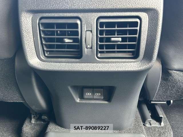 Toyota HARRIER 2023-09 8877868-15