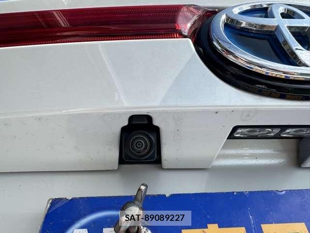 Toyota HARRIER 2023-09 8877868-17