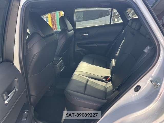 Toyota HARRIER 2023-09 8877868-5