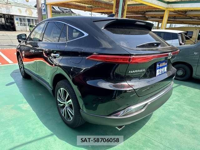 Toyota HARRIER 2023-04 8877871-1
