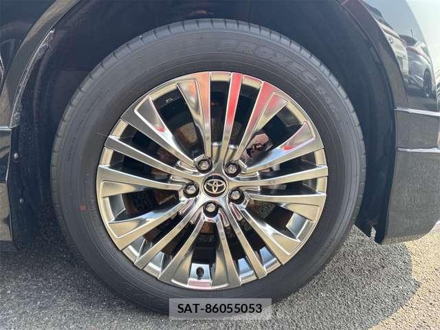 Toyota HARRIER 2024-11 8877971-9