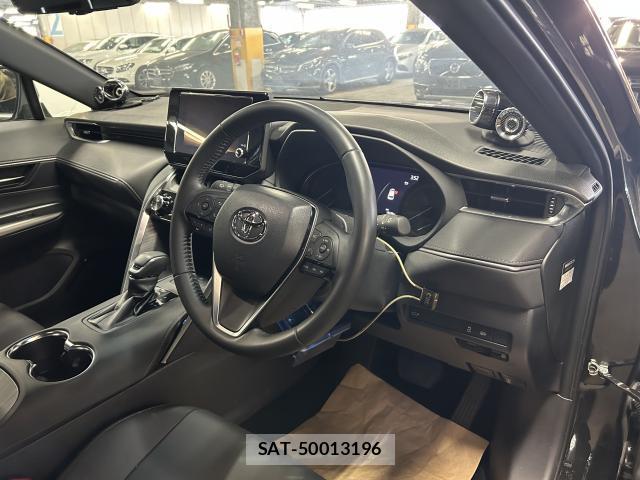 Toyota HARRIER 2024-04 8877982-2