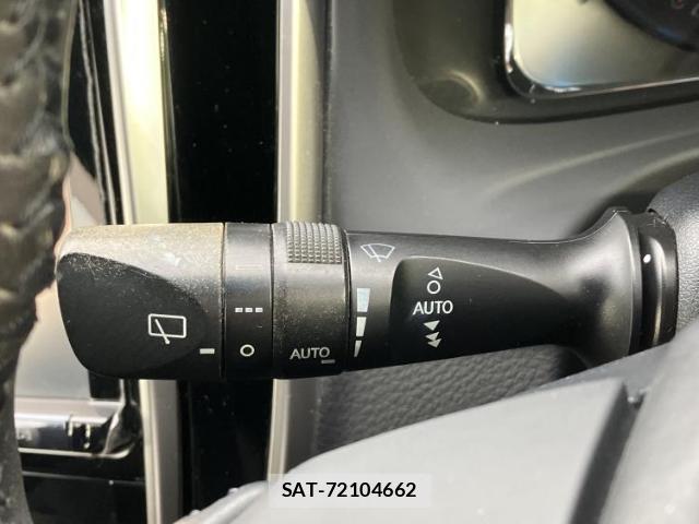Toyota HARRIER 2015-11 8878097-17
