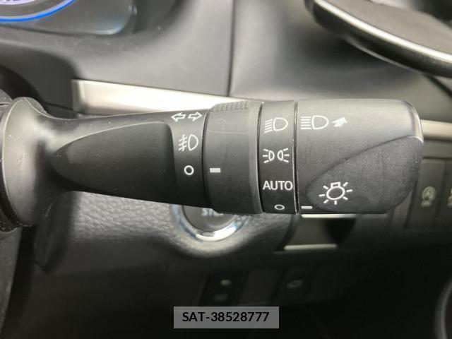 Toyota HARRIER 2019-12 8878105-16