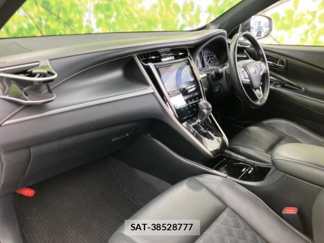 Toyota HARRIER 2019-12 8878105-6
