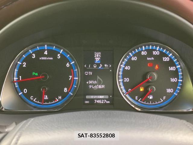 Toyota HARRIER 2014-08 8878204-12