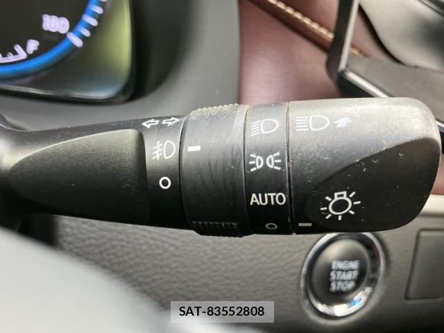 Toyota HARRIER 2014-08 8878204-14