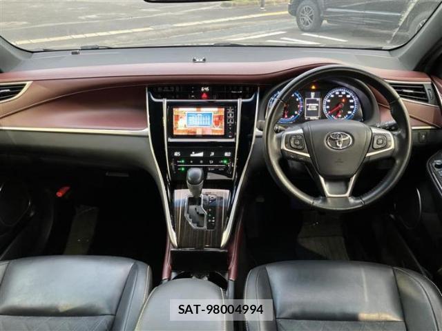 Toyota HARRIER 2017-03 8878348-3