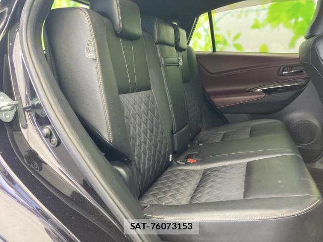 Toyota HARRIER 2017-06 8878367-4