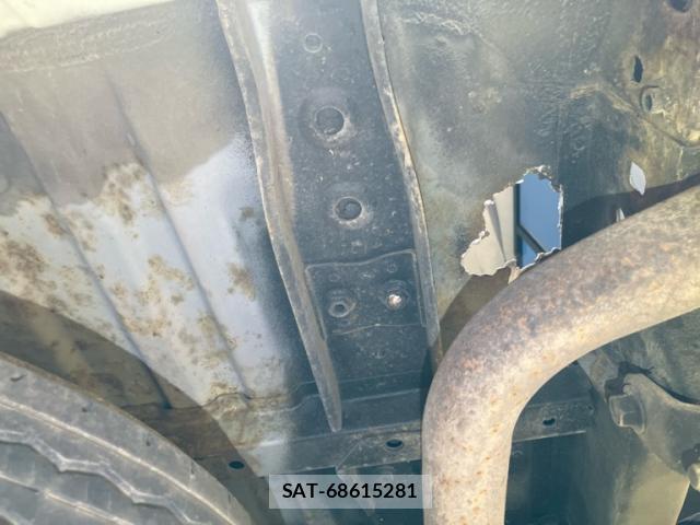 Toyota HIACE COMMUTER 2006-03 8876281-16