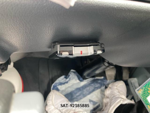 Toyota HIACE COMMUTER 2003-08 8877535-14
