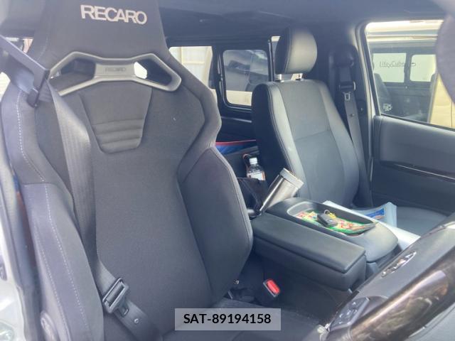 Toyota HIACE VAN 2024-05 8875996-8