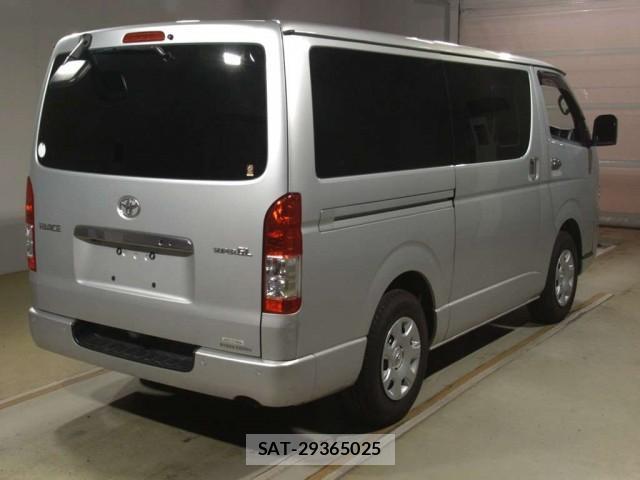 Toyota HIACE VAN 2020-10 8876086-1