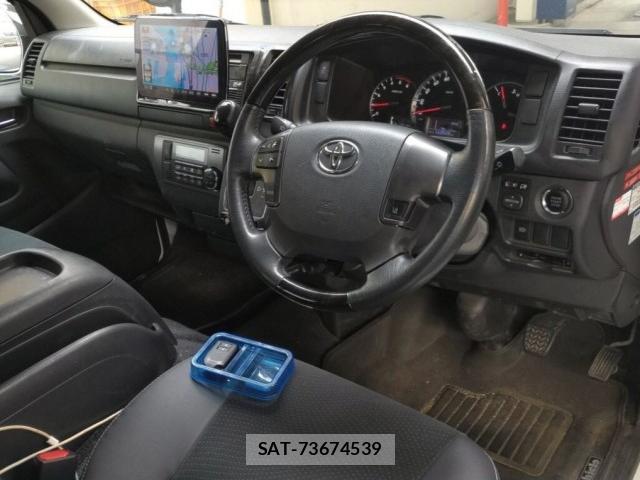 Toyota HIACE VAN 2018-05 8876088-2
