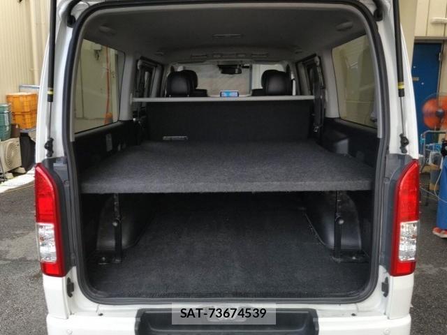 Toyota HIACE VAN 2018-05 8876088-3