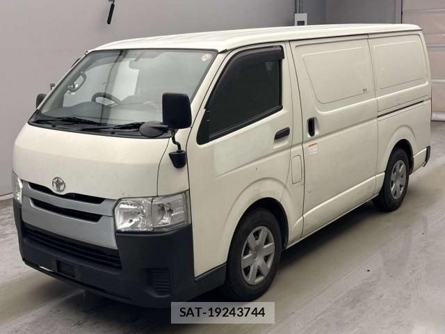 Toyota HIACE VAN 2016-12 8876089-0