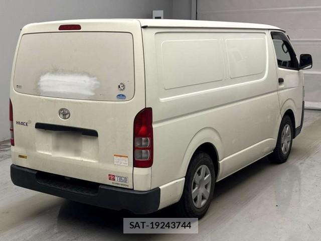 Toyota HIACE VAN 2016-12 8876089-1