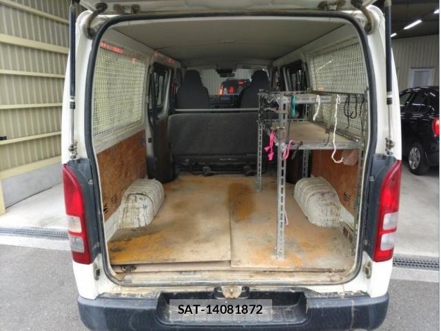 Toyota HIACE VAN 2018-08 8876094-2