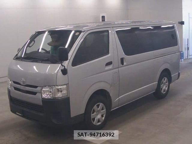 Toyota HIACE VAN 2019-05 8876095-0