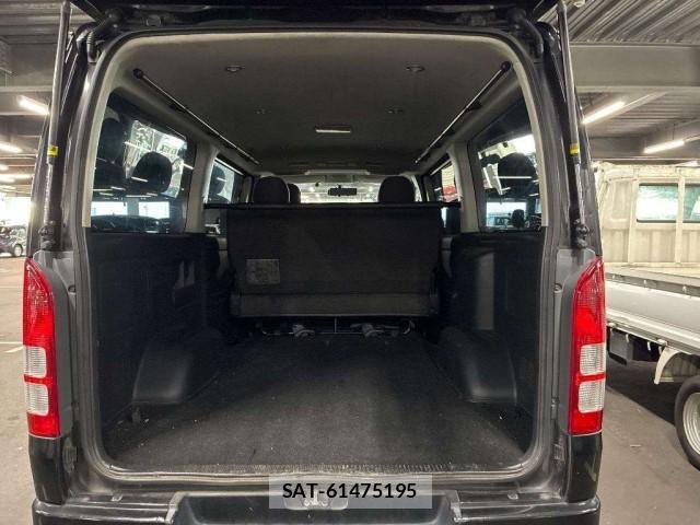 Toyota HIACE VAN 2010-09 8876097-2