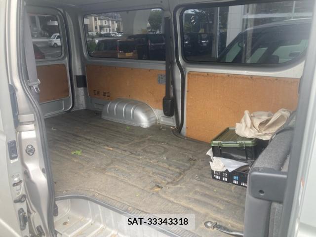 Toyota HIACE VAN 2016-03 8876163-5