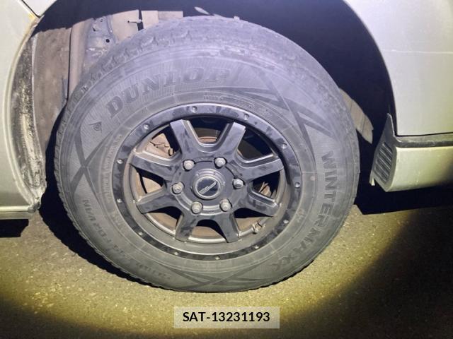 Toyota HIACE VAN 2013-08 8876403-4