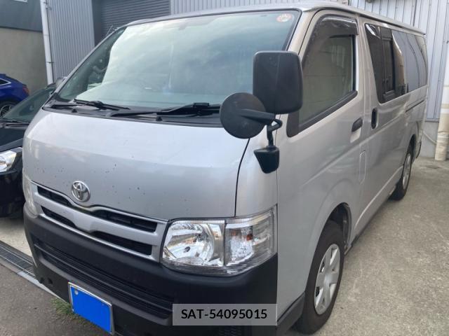 Toyota HIACE VAN 2011-10 8876427-2