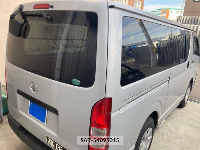 Toyota HIACE VAN 2011-10 8876427-3