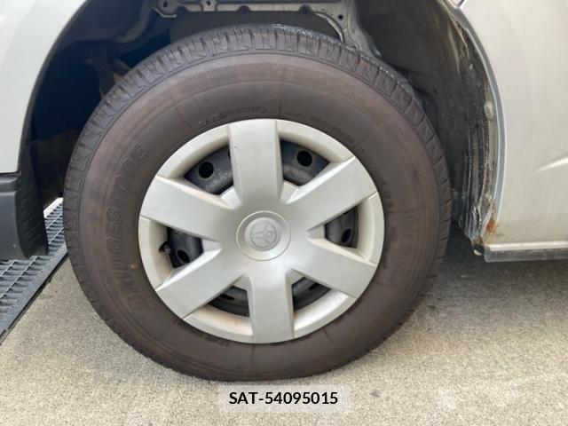Toyota HIACE VAN 2011-10 8876427-9