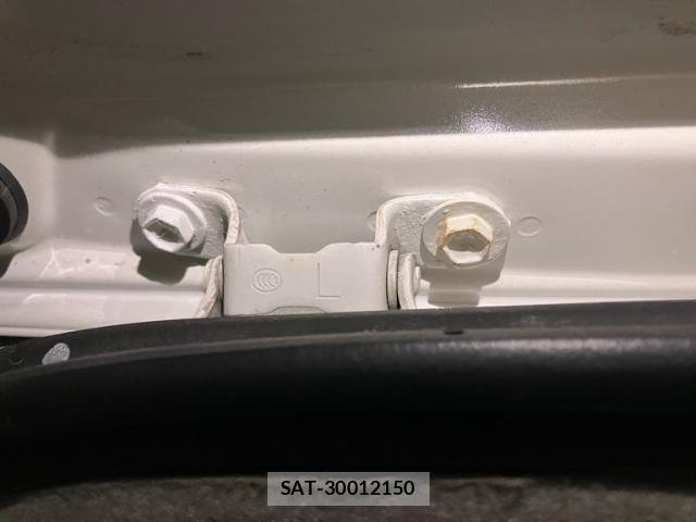 Toyota HIACE VAN 2017-03 8876428-5