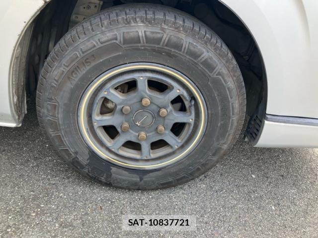 Toyota HIACE VAN 2005-10 8876549-3