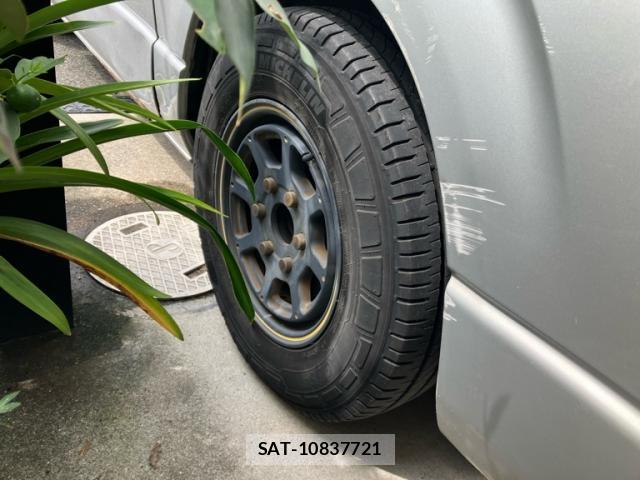 Toyota HIACE VAN 2005-10 8876549-5