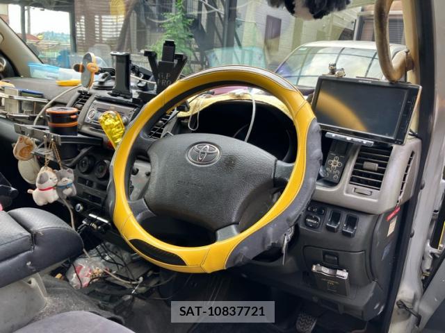 Toyota HIACE VAN 2005-10 8876549-7