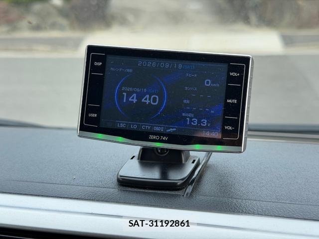 Toyota HIACE VAN 2015-08 8876669-18