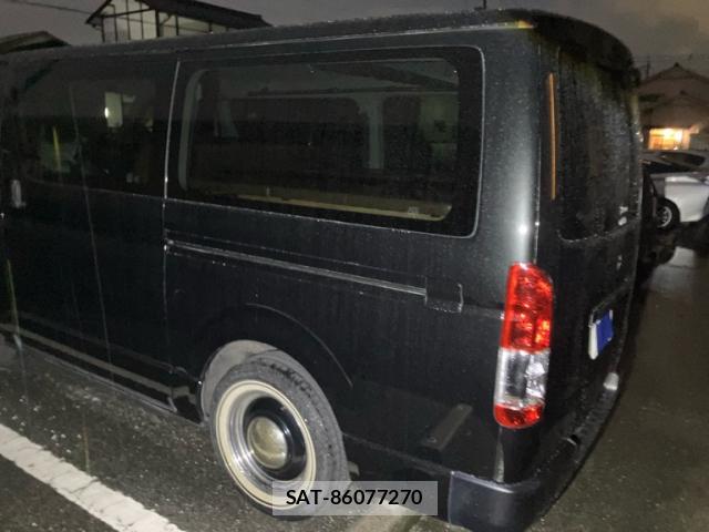 Toyota HIACE VAN 2023-06 8876741-13