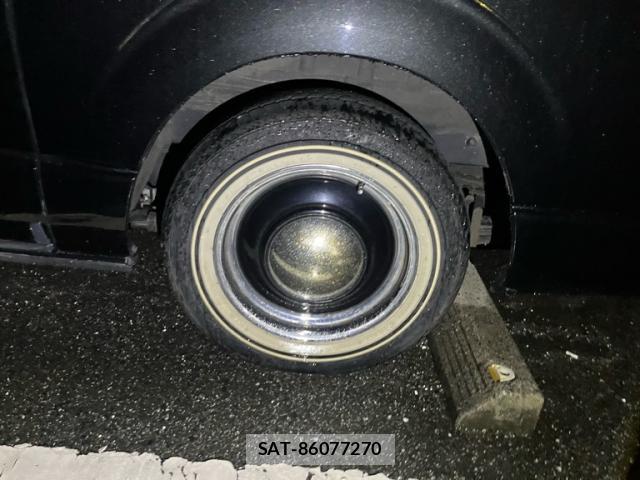 Toyota HIACE VAN 2023-06 8876741-6