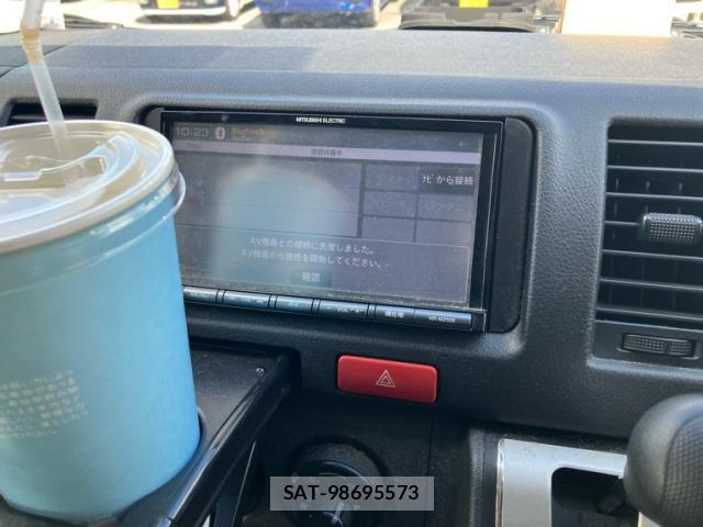 Toyota HIACE VAN 2018-02 8877041-14