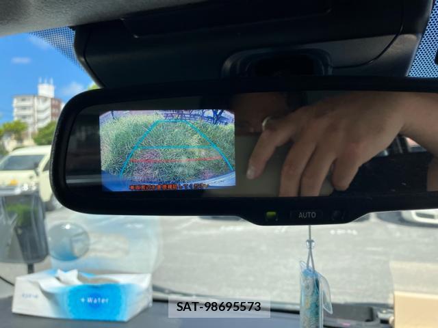 Toyota HIACE VAN 2018-02 8877041-16